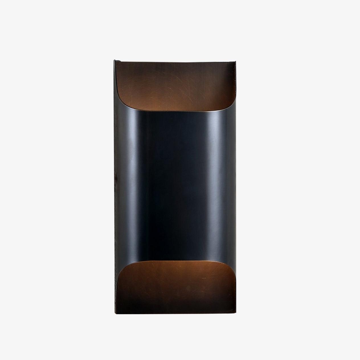 Leclerc Brass Wall Lamp - Elegant Design, Adjustable Light Direction
