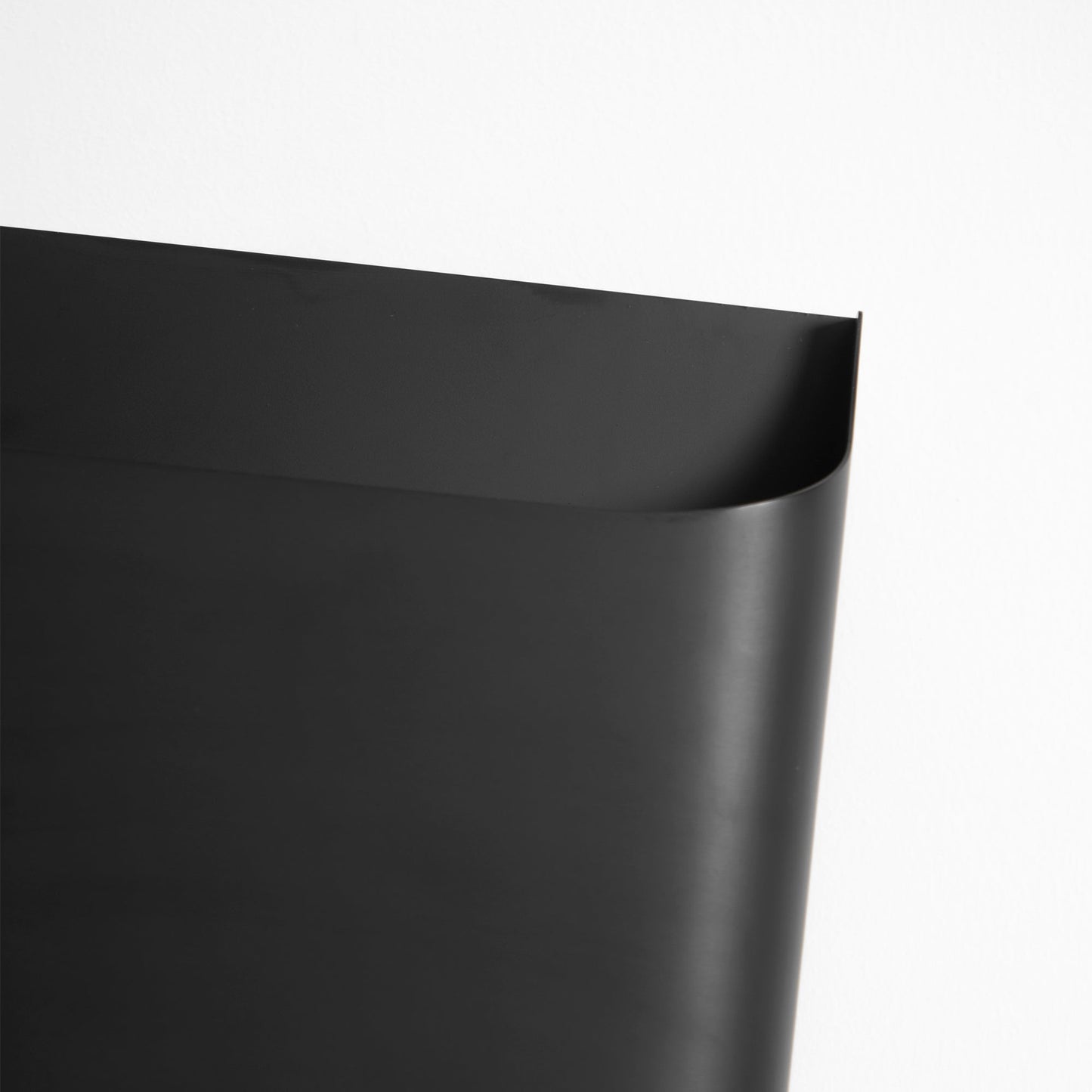 Leclerc Brass Wall Lamp - Elegant Design, Adjustable Light Direction