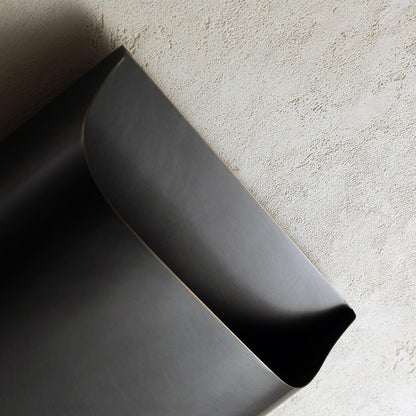 Leclerc Brass Wall Lamp - Elegant Design, Adjustable Light Direction