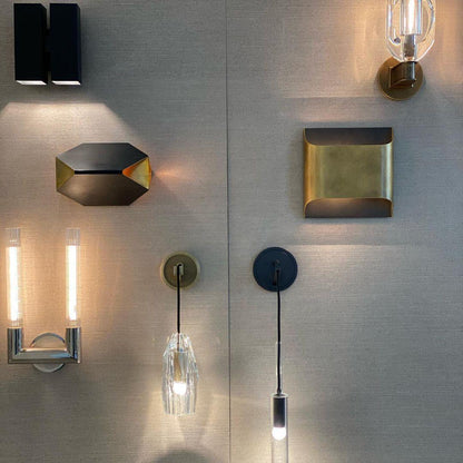 Leclerc Brass Wall Lamp - Elegant Design, Adjustable Light Direction
