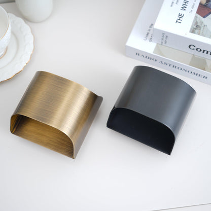 Leclerc Brass Wall Lamp - Elegant Design, Adjustable Light Direction