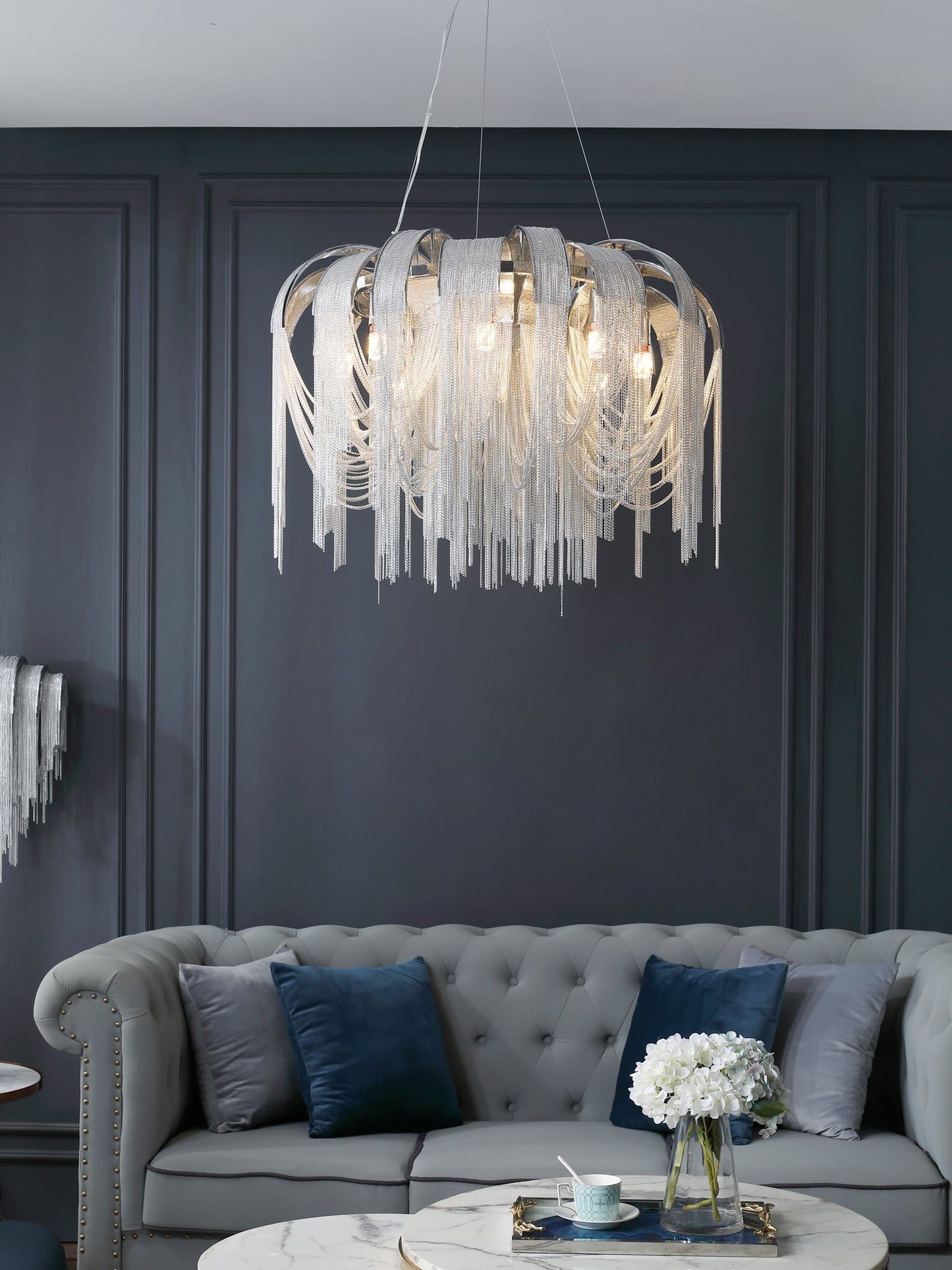 Elegant Length Chains Chandelier - Adjustable Height, Modern Design
