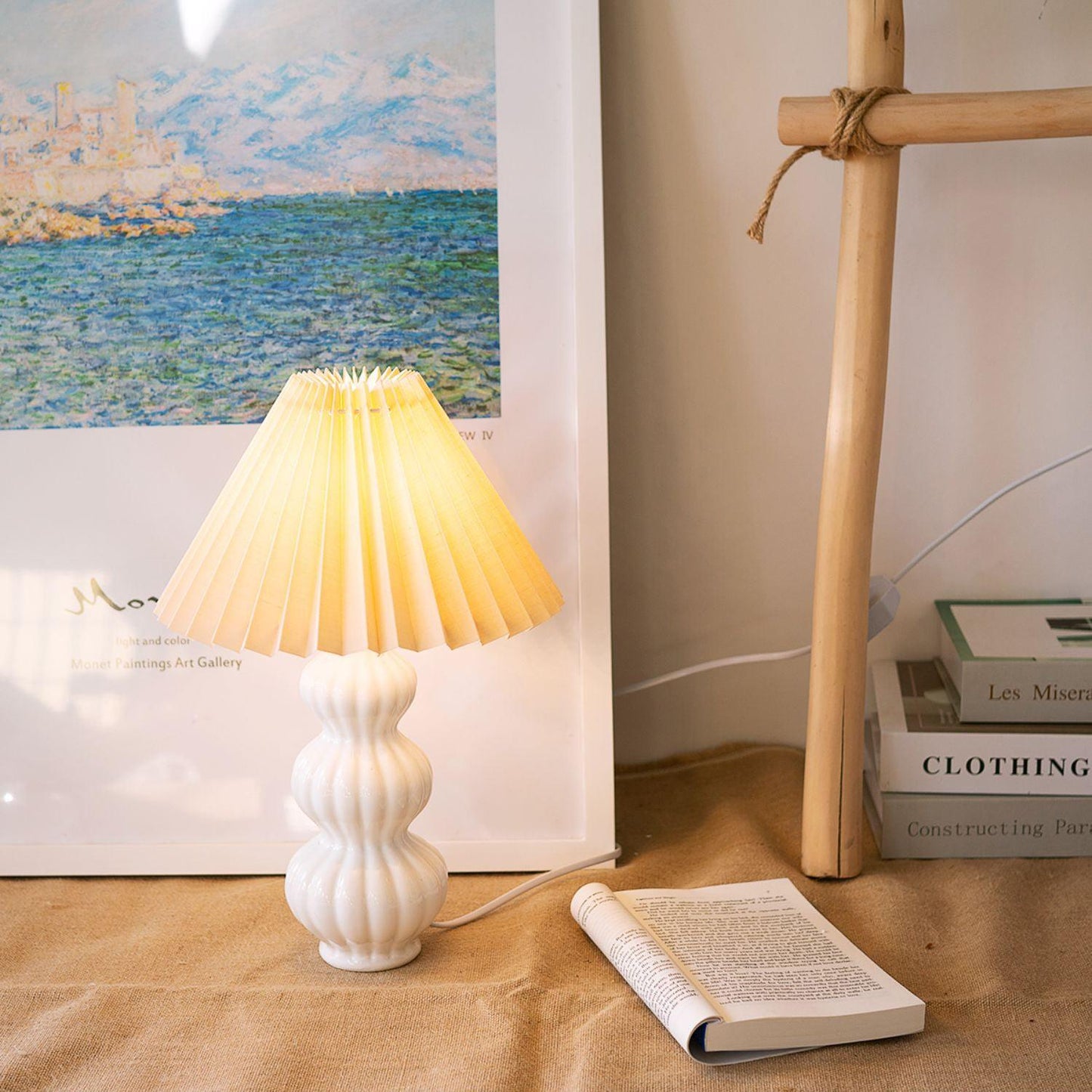 Leo Table Lamp - Adjustable Brightness & Energy-Efficient LED Design