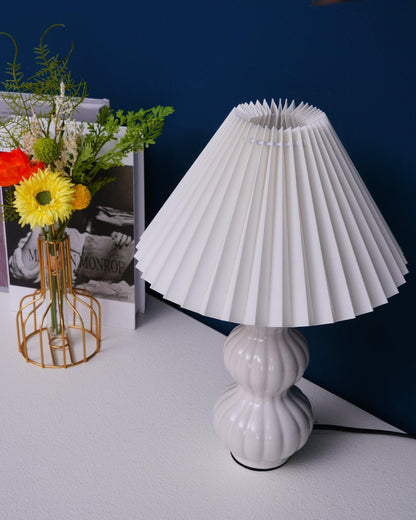 Leo Table Lamp - Adjustable Brightness & Energy-Efficient LED Design