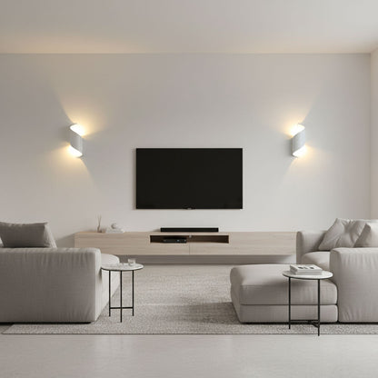 Lila Wall Lamp - Modern Design with Adjustable Brightness and Energy E