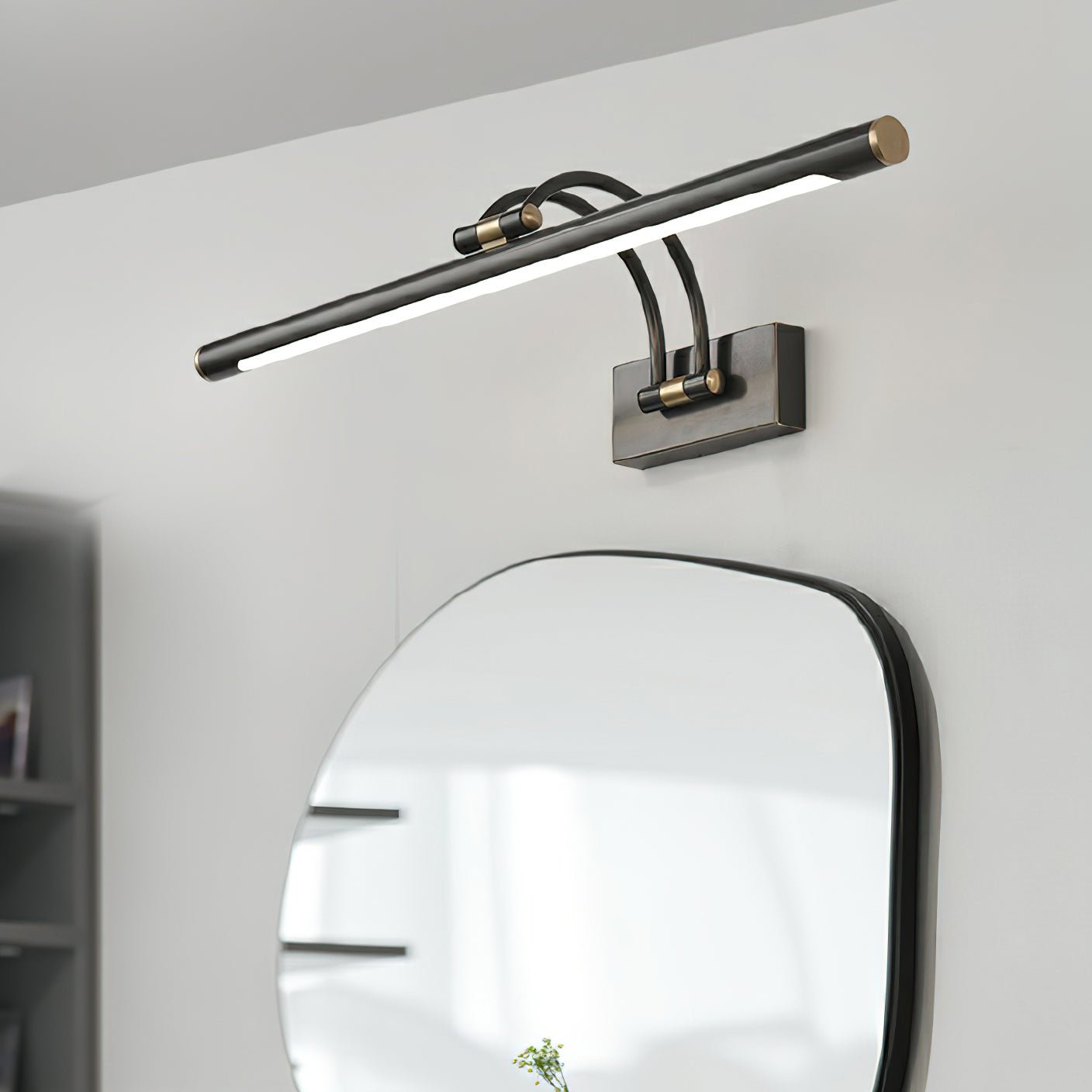 Sleek Linear Vanity Wall Light - Energy-Efficient & Adjustable Brightn