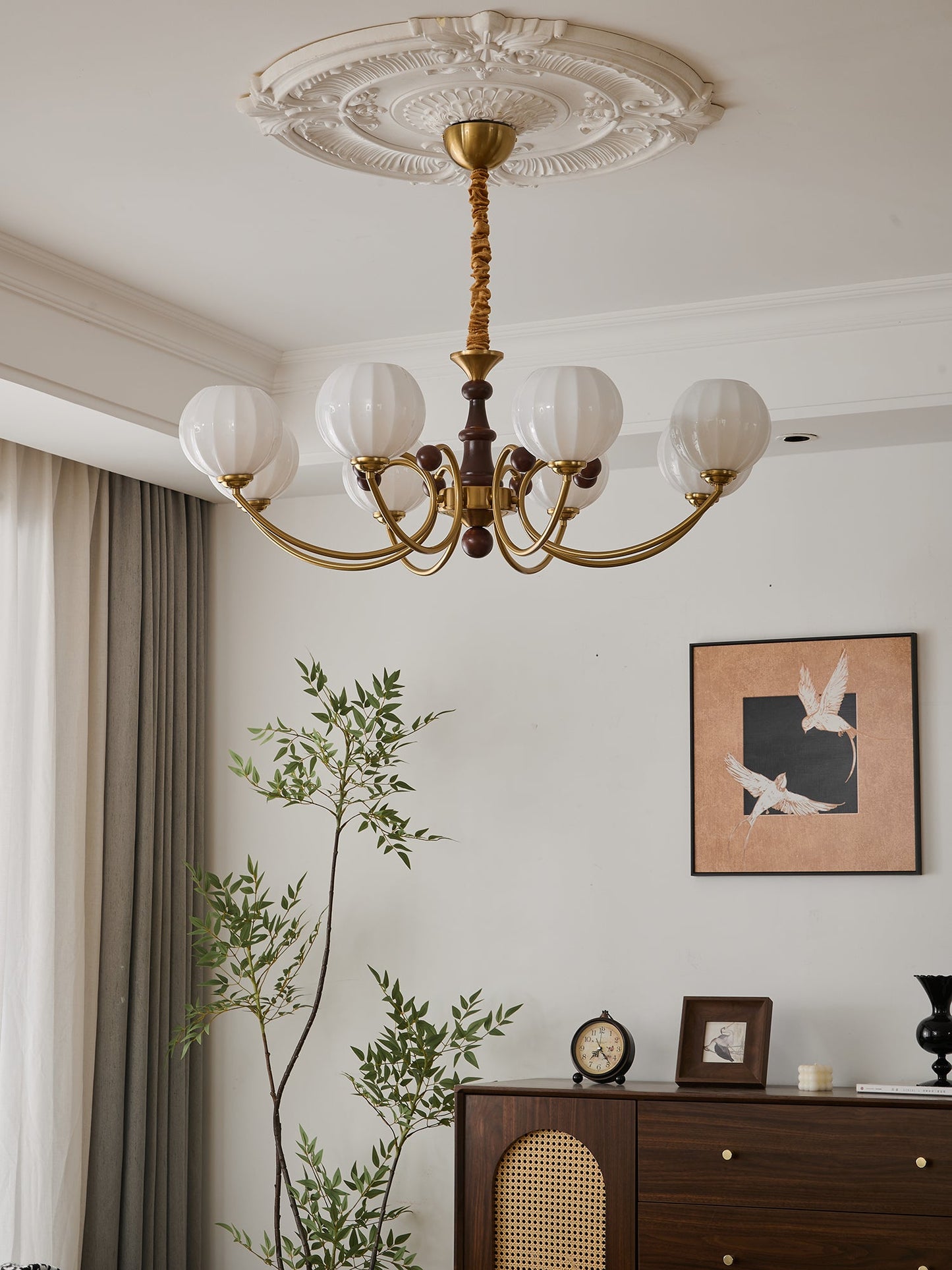 Livia Chandelier - Elegant Design with Dimmable LED Lighting
