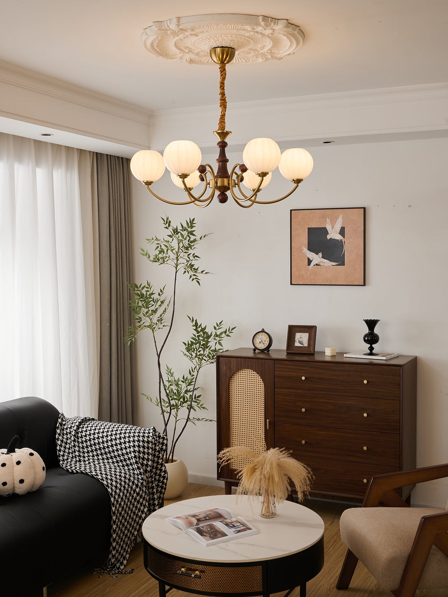 Livia Chandelier - Elegant Design with Dimmable LED Lighting