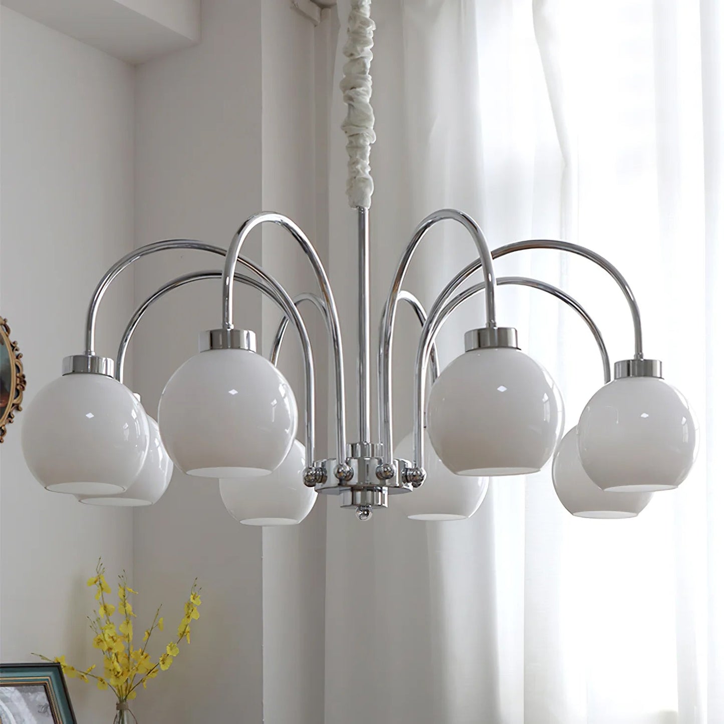 Loa Chandeliers - Elegant Lighting Fixture with Adjustable Brightness