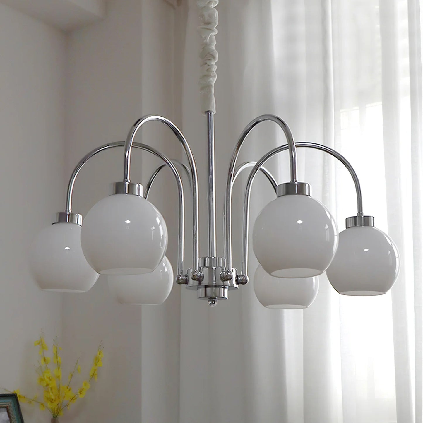 Loa Chandeliers - Elegant Lighting Fixture with Adjustable Brightness