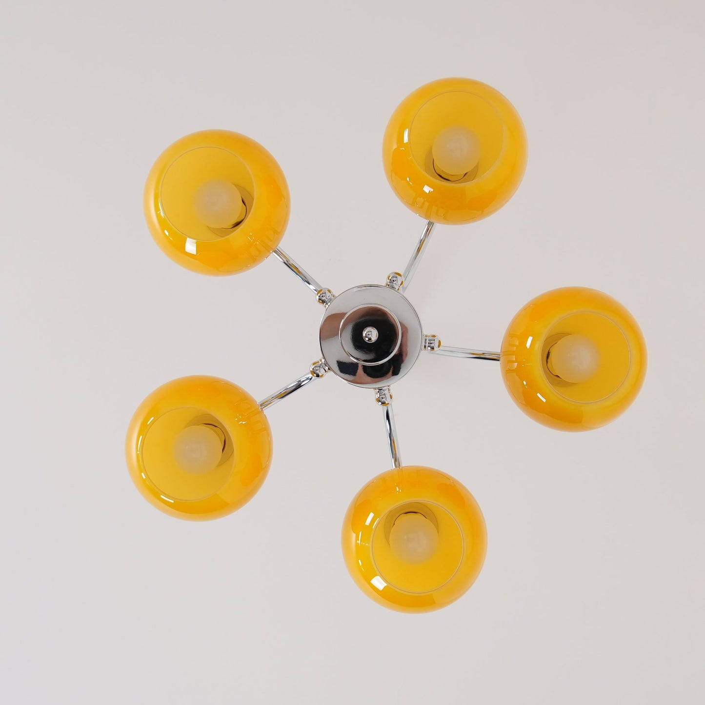 Loa Chandeliers - Elegant Lighting Fixture with Adjustable Brightness