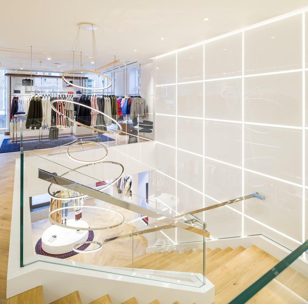 Serenitas Chandelier - Elegant Design with Dimmable LED Lights