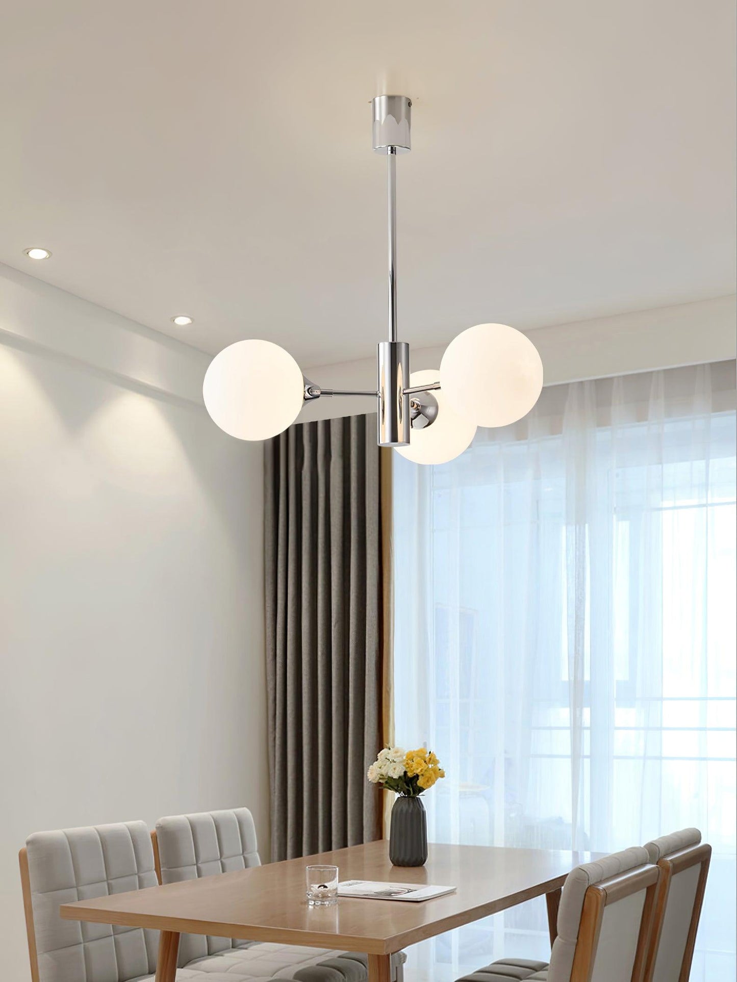 Lola Chandelier - Elegant Lighting Fixture with Adjustable Brightness