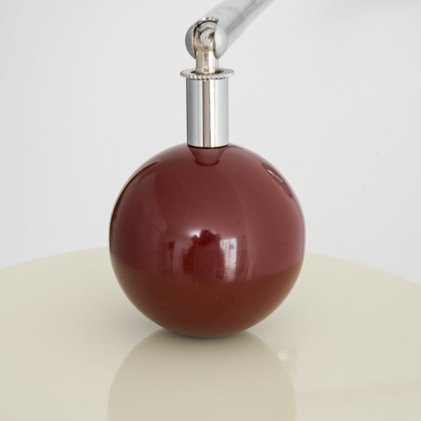 Lola Plug-in Wall Lamp - Adjustable Brightness & Elegant Design