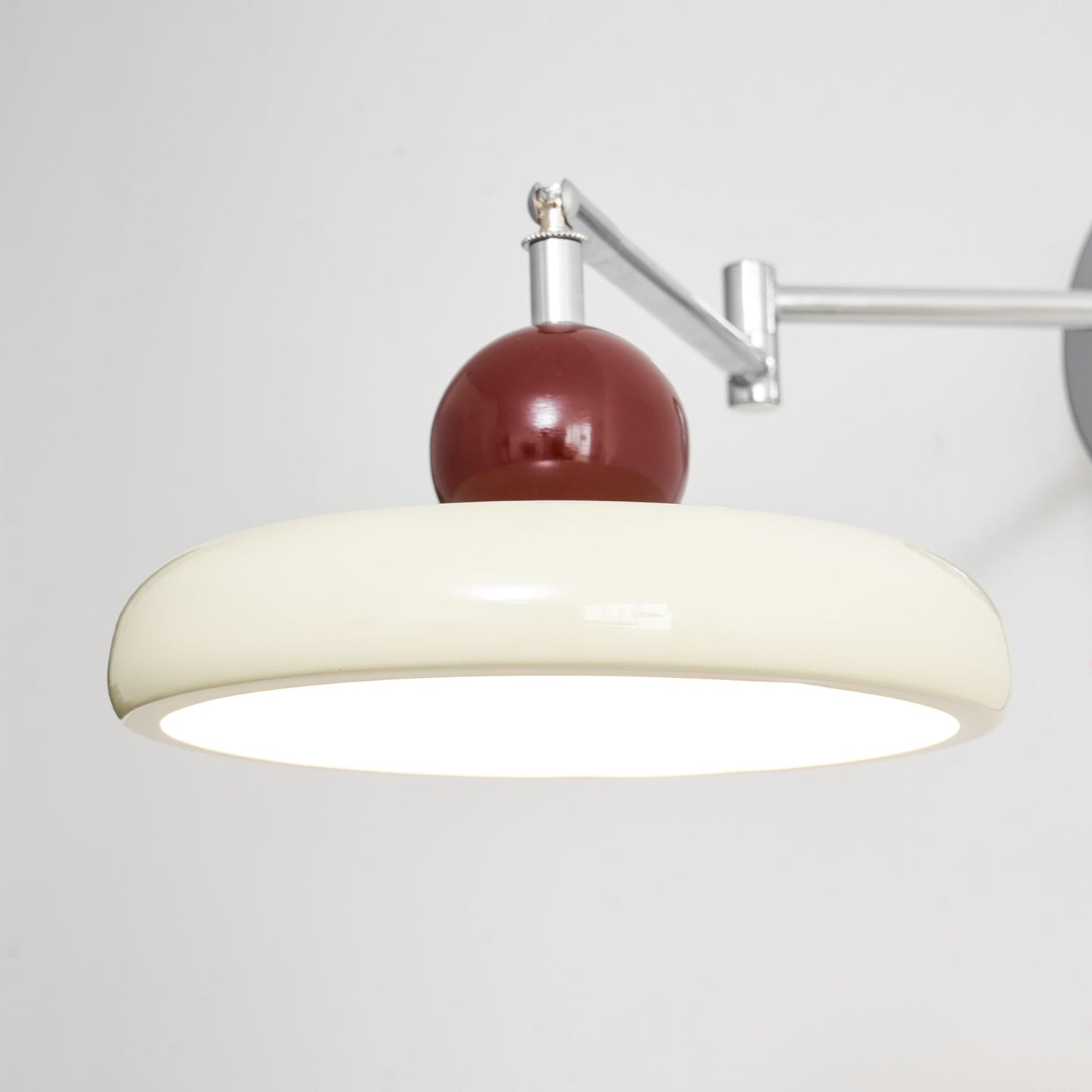 Lola Plug-in Wall Lamp - Adjustable Brightness & Elegant Design