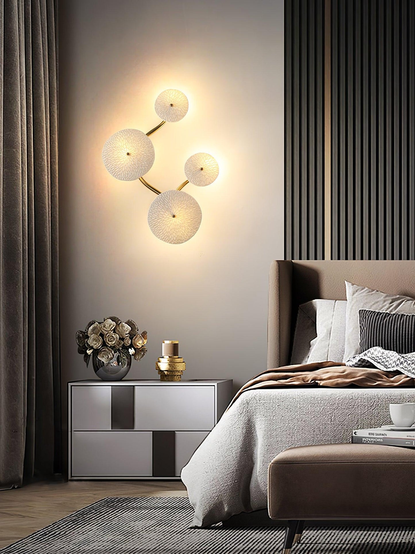 Lotus Petal Wall Lamp - Elegant Design, Energy-Efficient LED Lighting