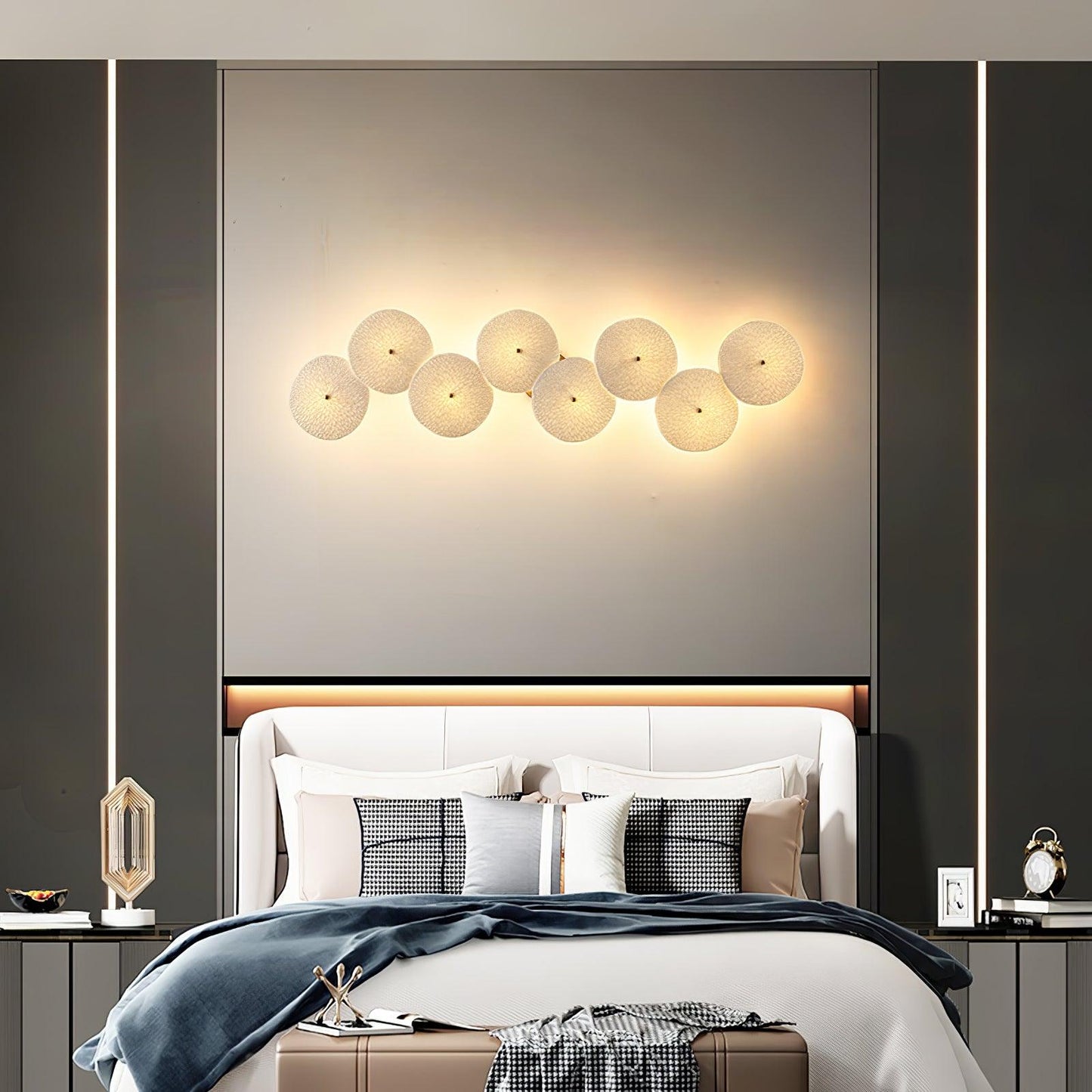 Lotus Petal Wall Lamp - Elegant Design, Energy-Efficient LED Lighting