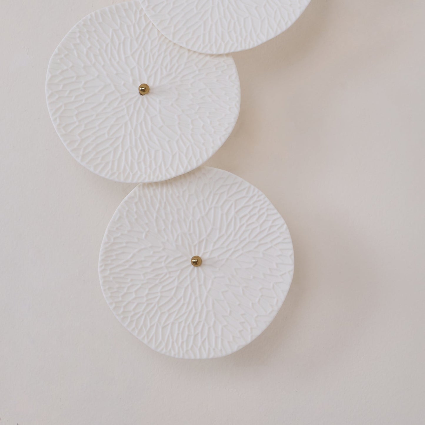 Lotus Petal Wall Lamp - Elegant Design, Energy-Efficient LED Lighting