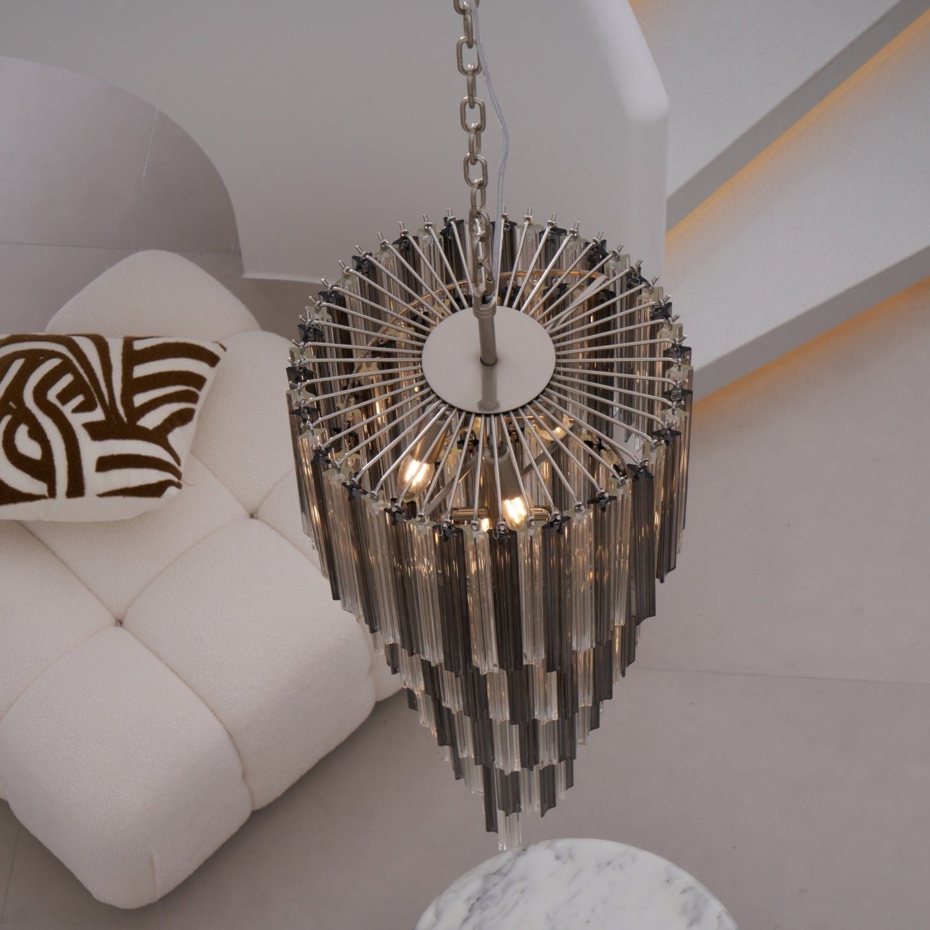 Lucente Noir Spiral Chandelier - Elegant Design with Adjustable Height