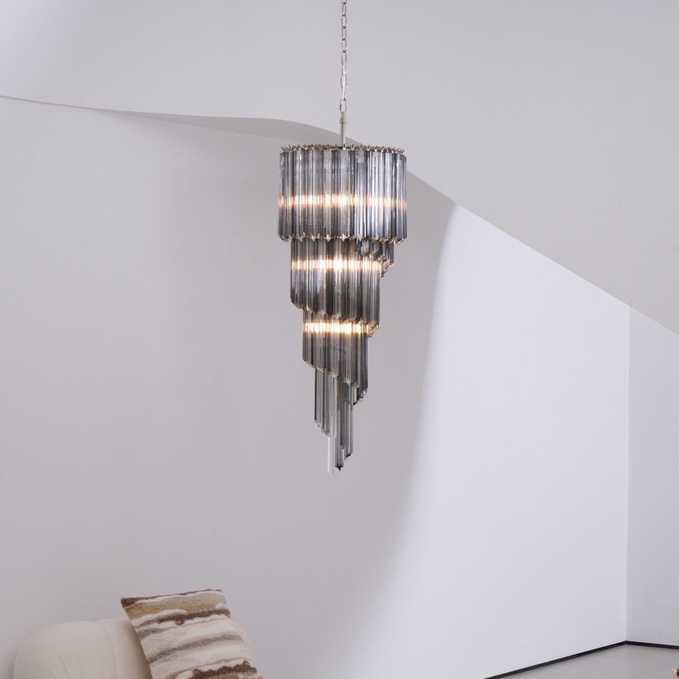 Lucente Noir Spiral Chandelier - Elegant Design with Adjustable Height