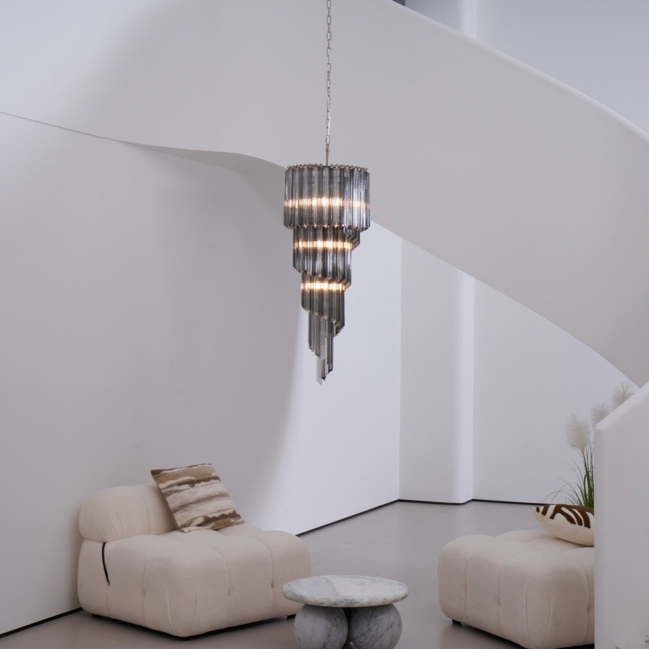 Lucente Noir Spiral Chandelier - Elegant Design with Adjustable Height