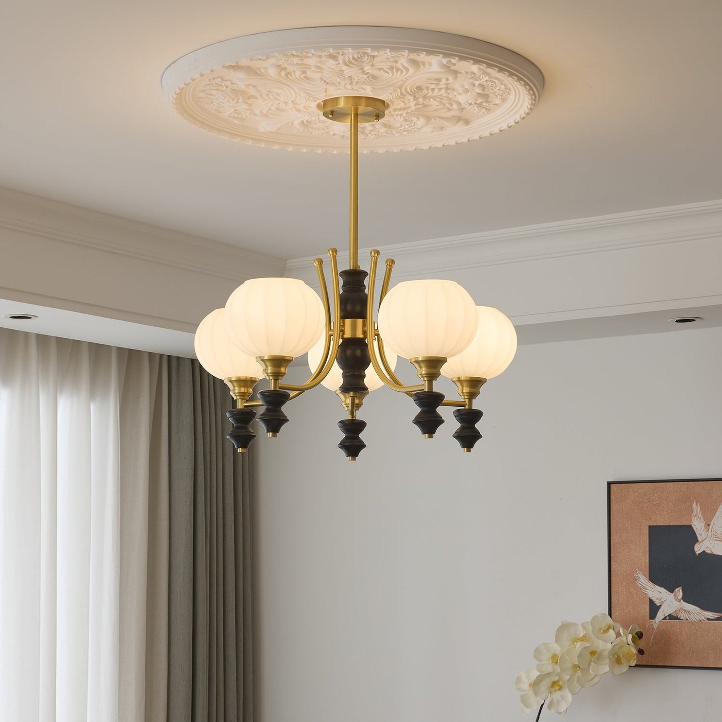 Lucerna Royale Crystal Chandelier - Elegant Design with Adjustable Hei