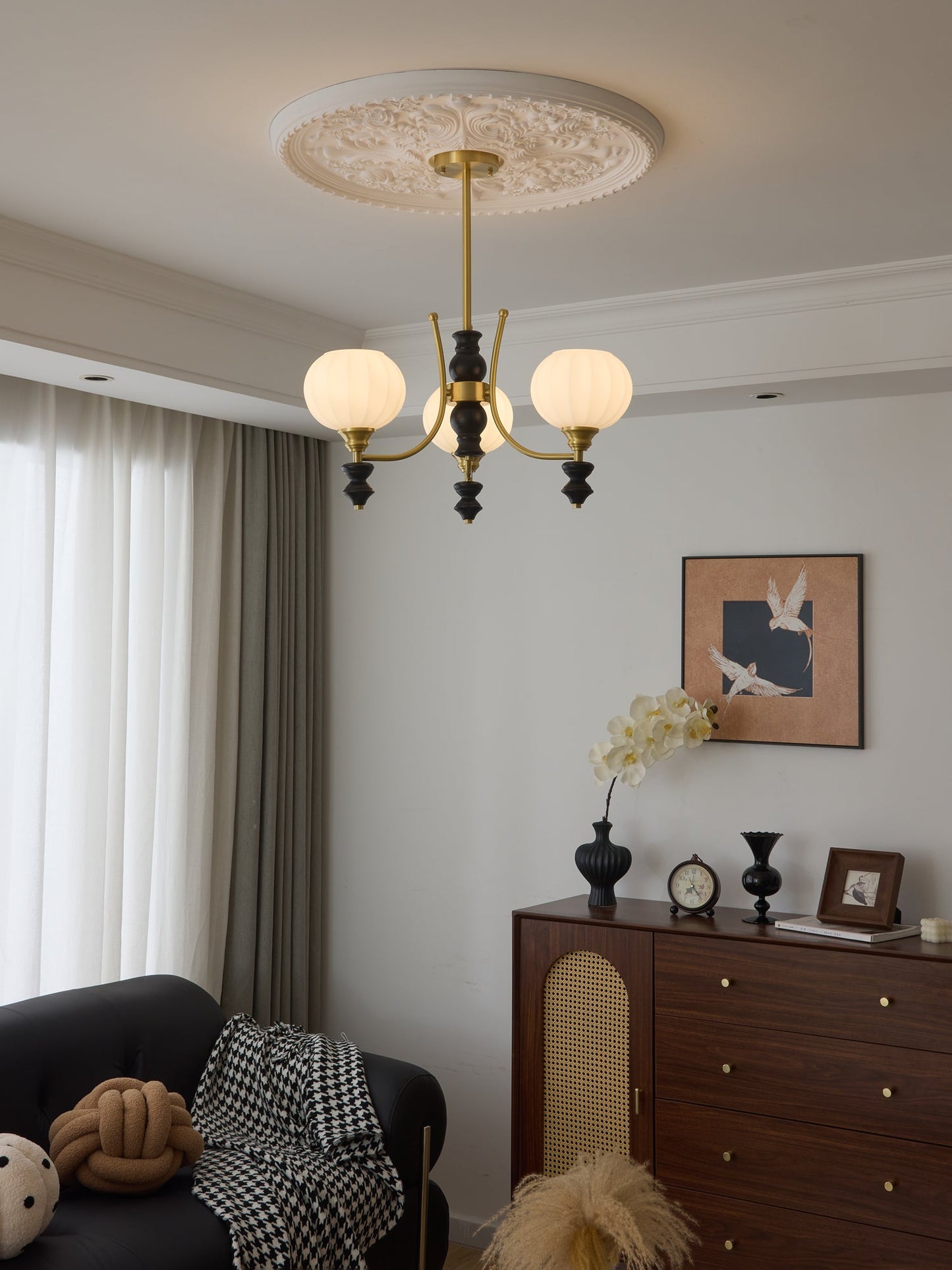 Lucerna Royale Crystal Chandelier - Elegant Design with Adjustable Hei