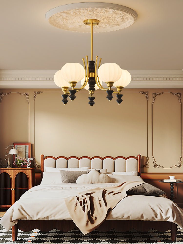 Lucerna Royale Crystal Chandelier - Elegant Design with Adjustable Hei