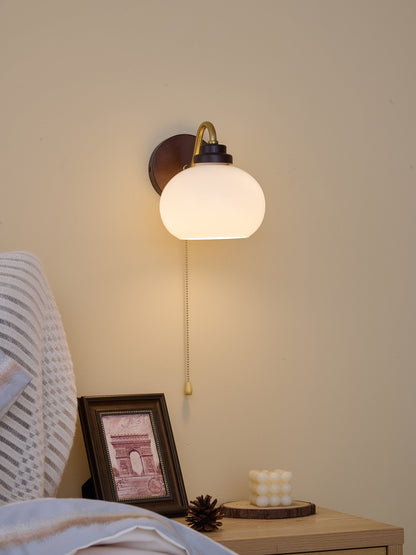 Lumea Crest Wall Lamp - Adjustable Brightness, Energy-Efficient LED