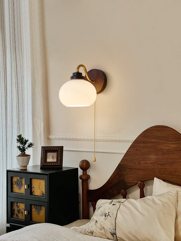 Lumea Crest Wall Lamp - Adjustable Brightness, Energy-Efficient LED