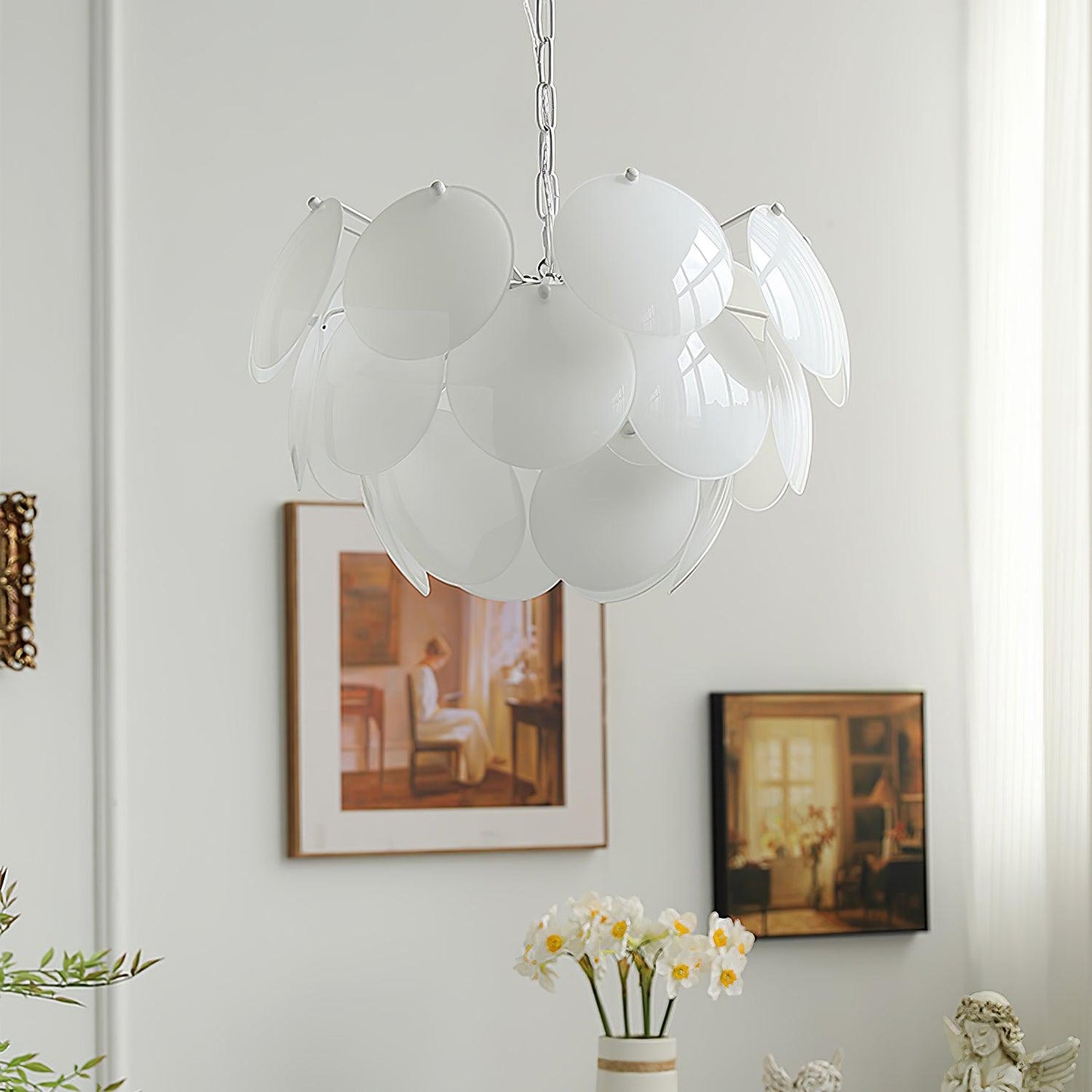 Luminous Petal Glass Chandelier - Elegant Design with Adjustable Heigh