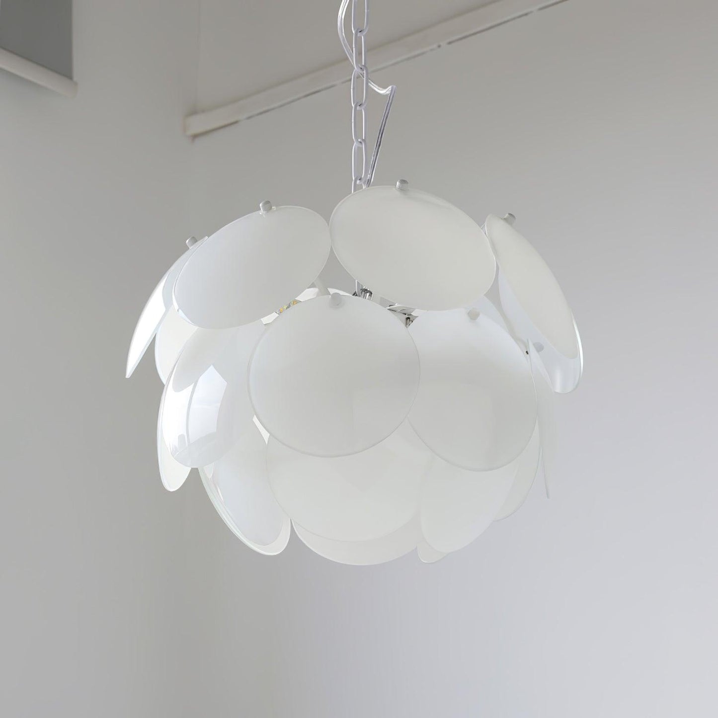 Luminous Petal Glass Chandelier - Elegant Design with Adjustable Heigh