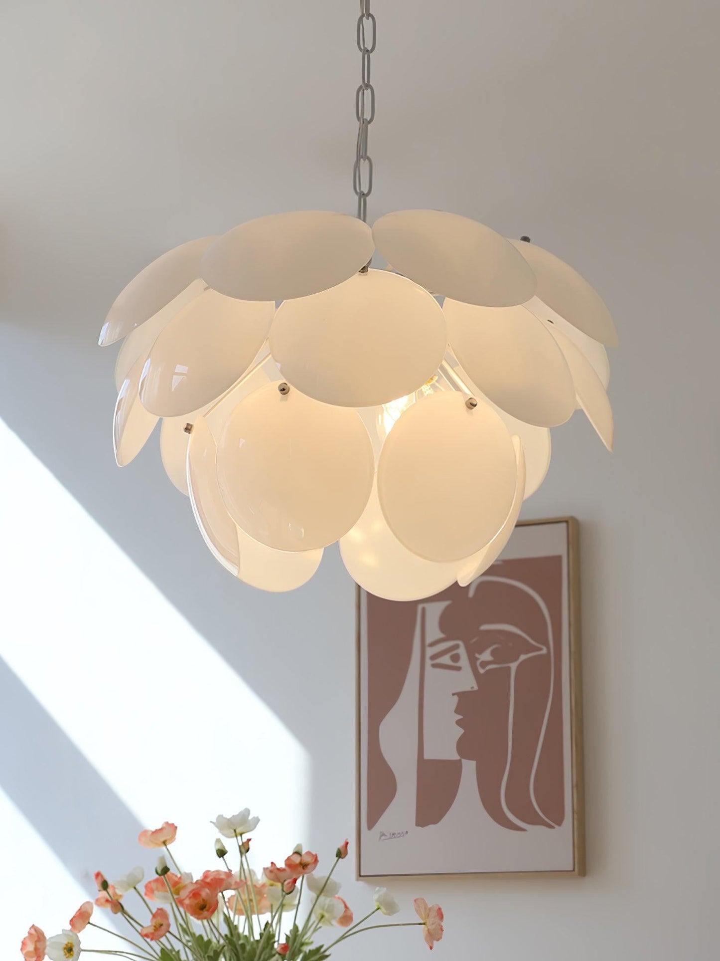 Luminous Petal Glass Chandelier - Elegant Design with Adjustable Heigh