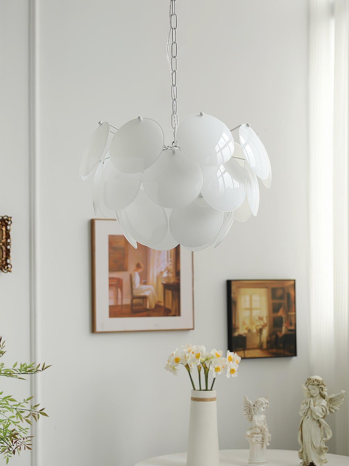 Luminous Petal Glass Chandelier - Elegant Design with Adjustable Heigh