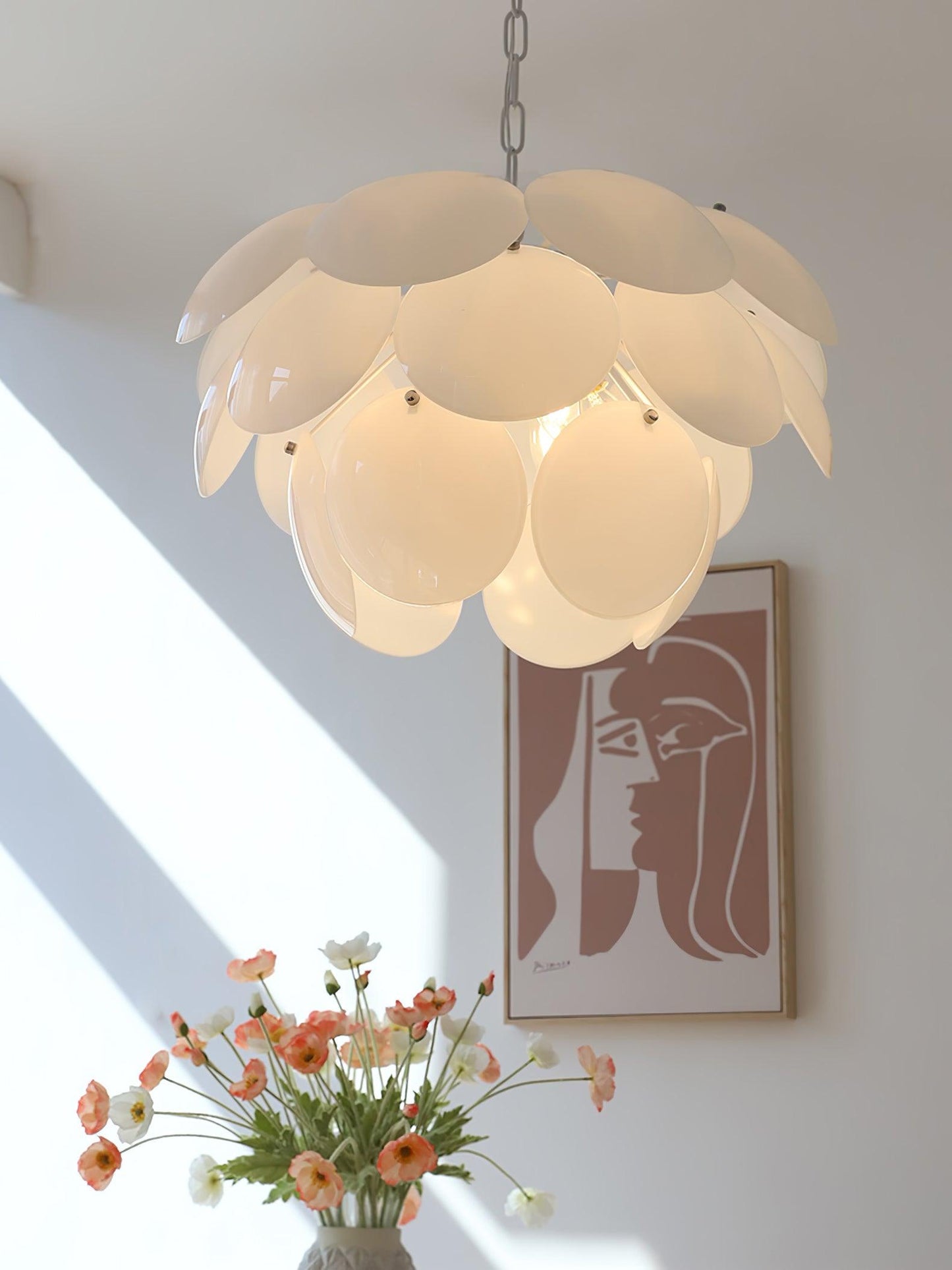 Luminous Petal Glass Chandelier - Elegant Design with Adjustable Heigh