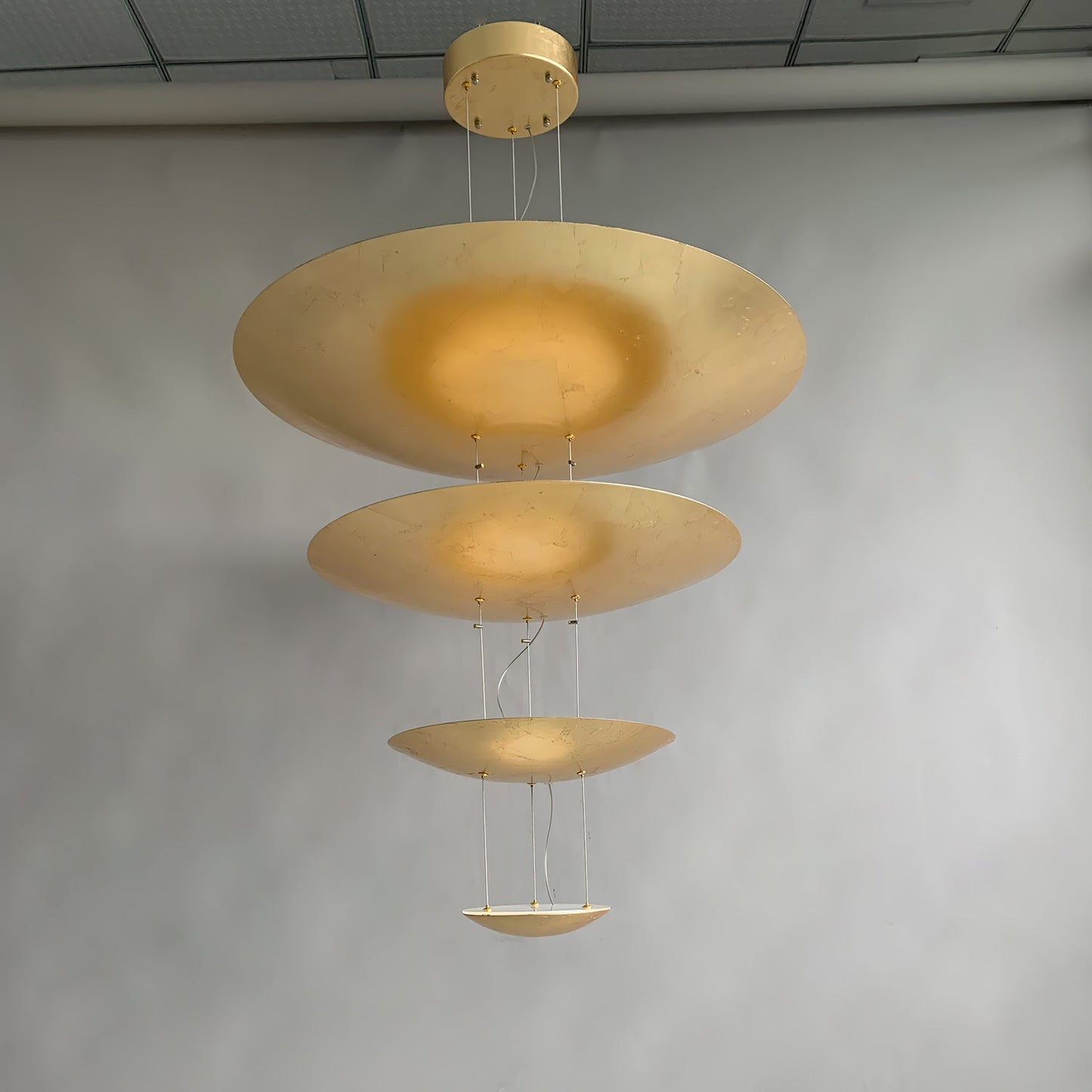 Industrial Machine Chandelier - Adjustable Height, Energy-Efficient LE