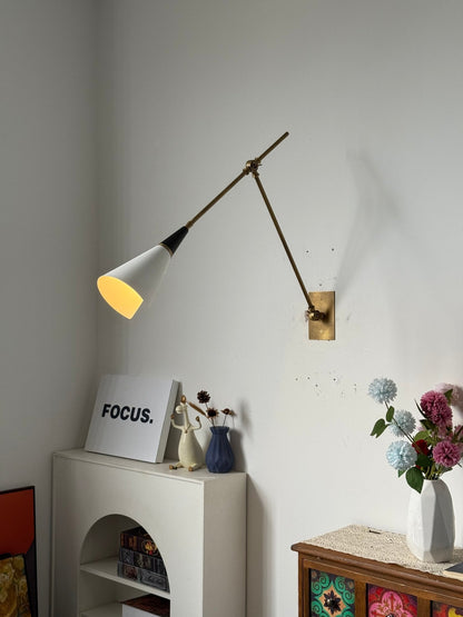 Magari Wall Lamp - Adjustable LED Light with Modern Design and Energy