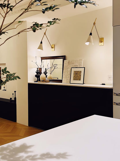 Magari Wall Lamp - Adjustable LED Light with Modern Design and Energy