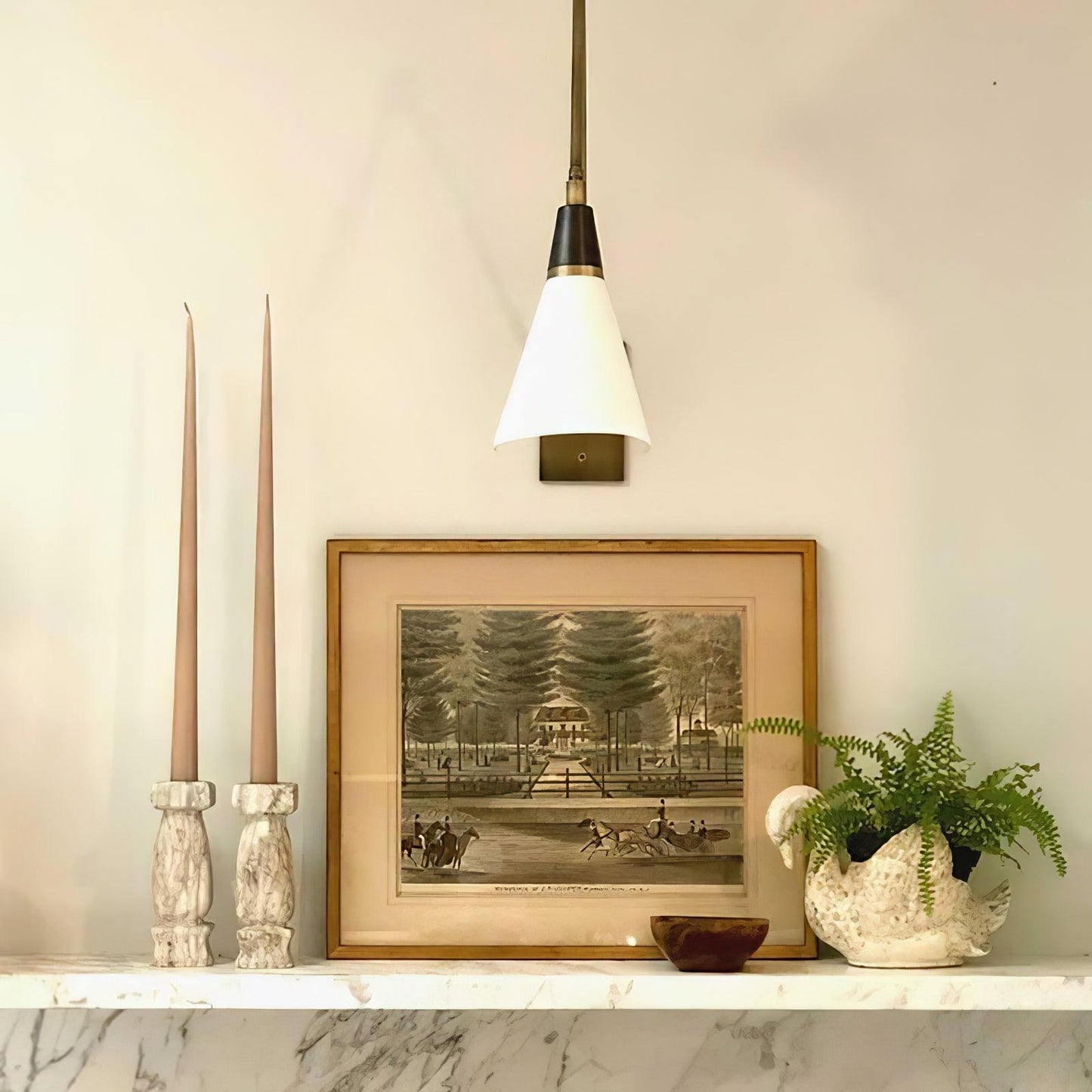 Magari Wall Lamp - Adjustable LED Light with Modern Design and Energy