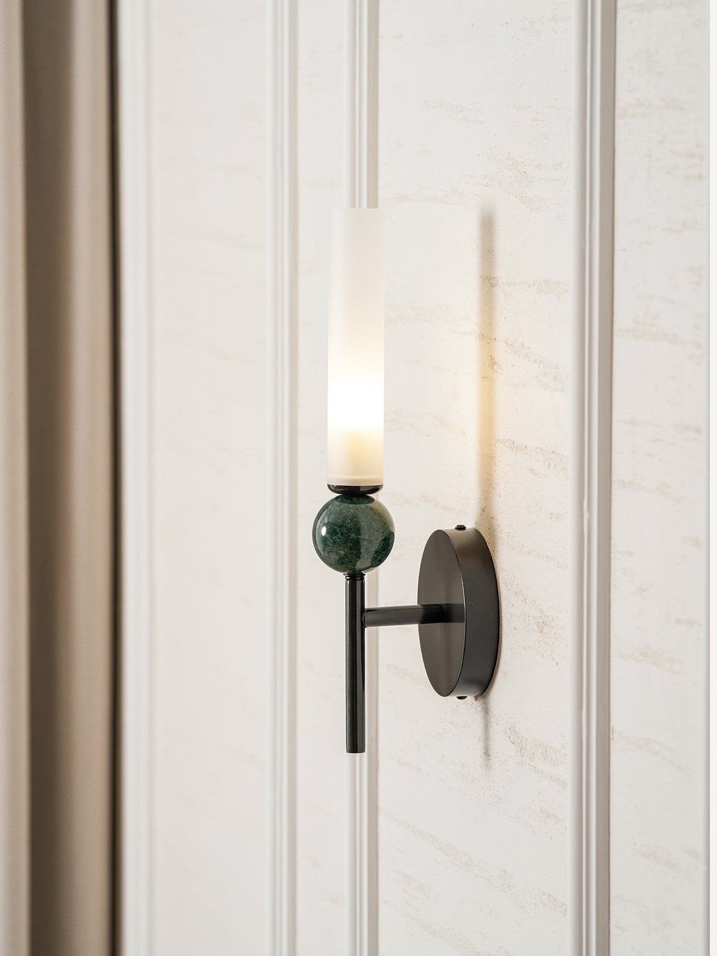 Elegant Marble Vertical Wall Lamp with Adjustable Brightness & Energy