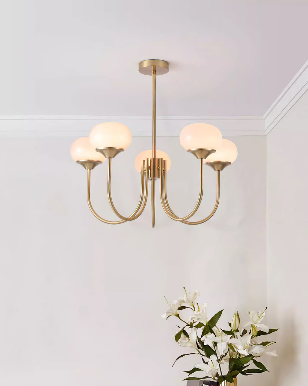 Elegant Marshmallow Chandelier - Adjustable Height, Soft Warm Light