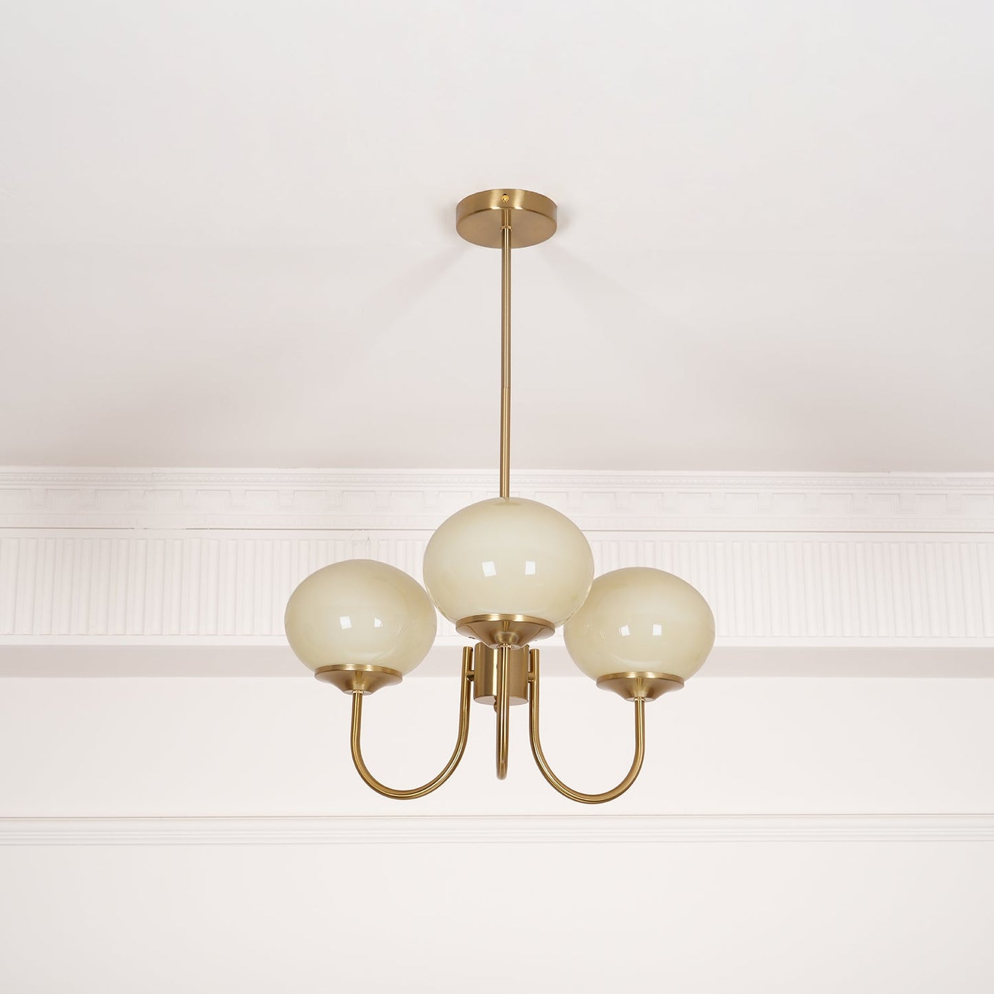 Elegant Marshmallow Chandelier - Adjustable Height, Soft Warm Light