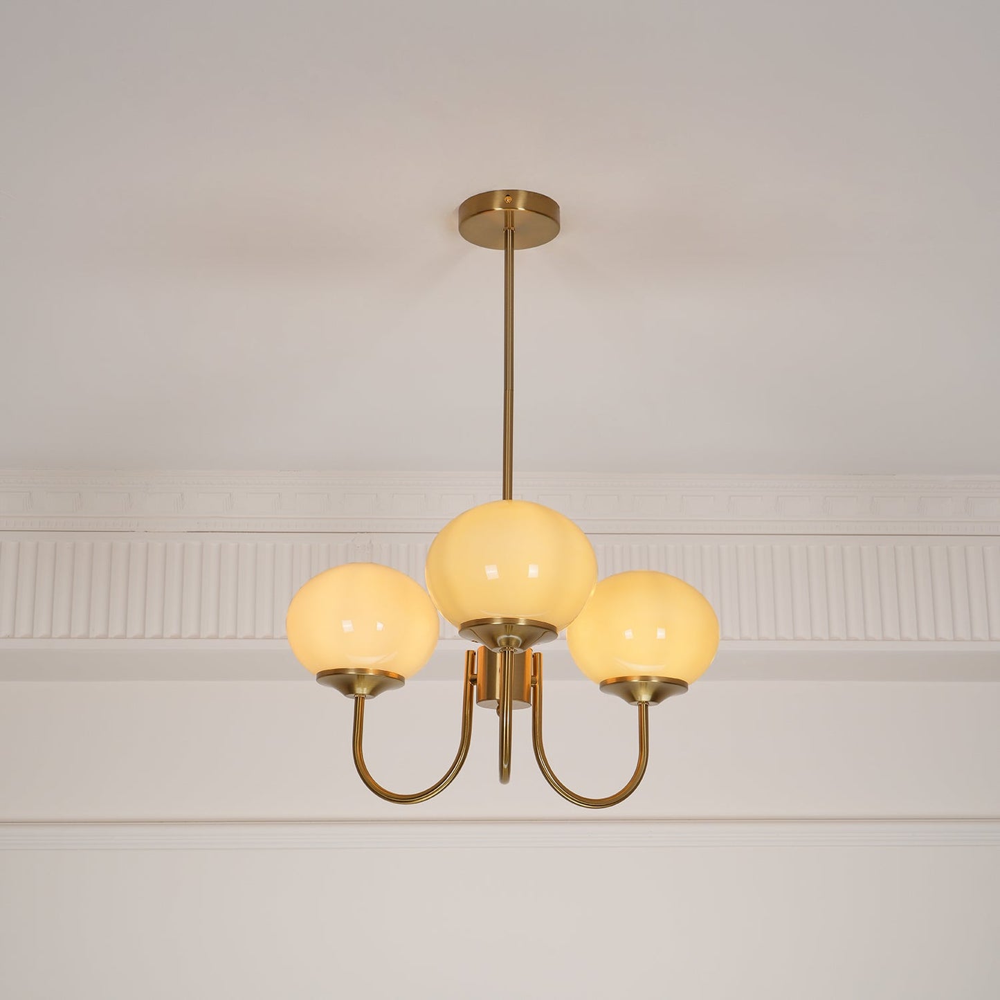 Elegant Marshmallow Chandelier - Adjustable Height, Soft Warm Light