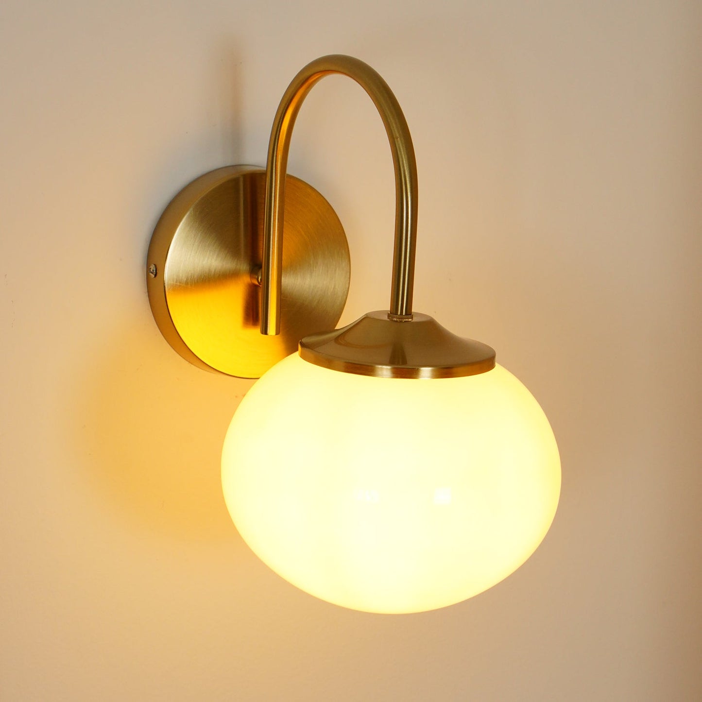 Marshmallow Wall Lamp - Soft Glow, Energy-Efficient LED Design