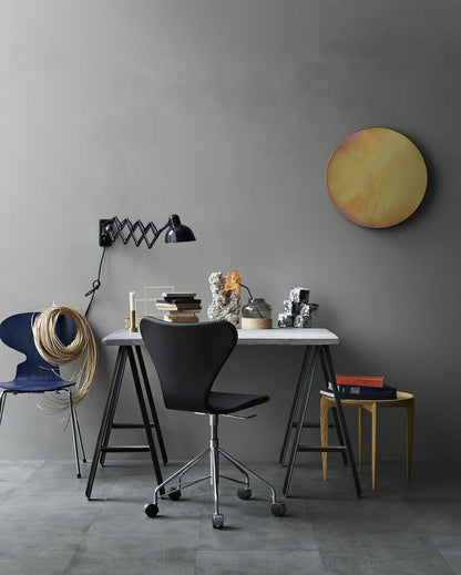Maxon Adjustable Wall Lamp with Dimmable LED and Swivel Arm Design