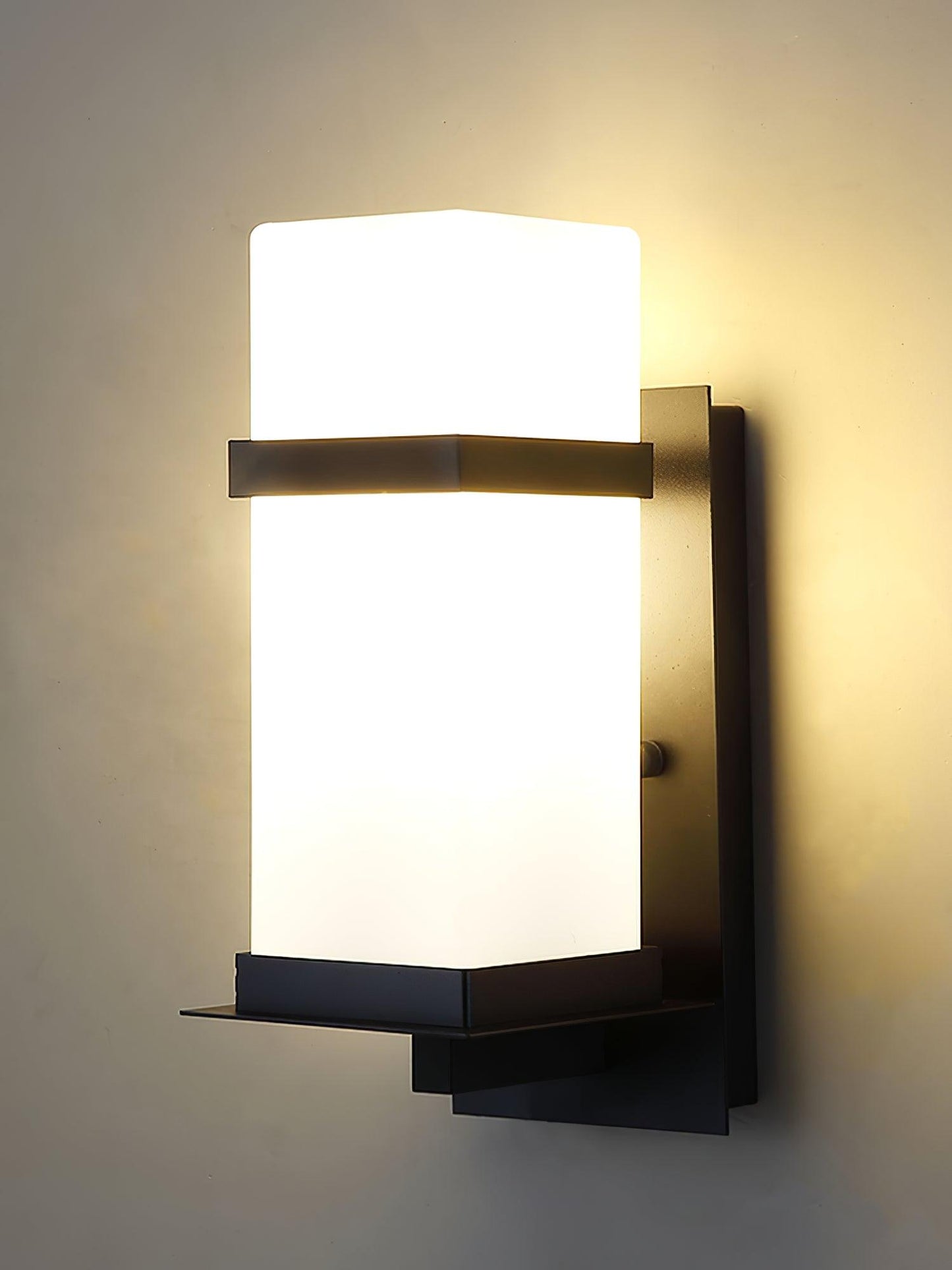 Mcdade Outdoor Wall Light - Solar-Powered, Waterproof Design
