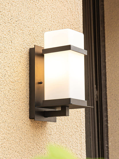 Mcdade Outdoor Wall Light - Solar-Powered, Waterproof Design
