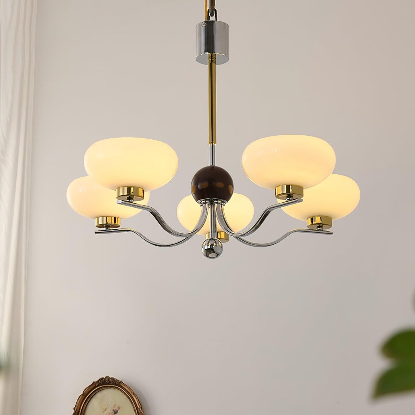 Gothic Glass Bowl Chandelier - Elegant Design with Adjustable Height