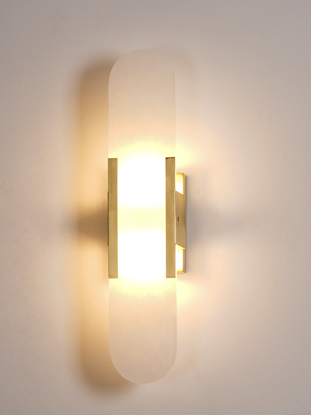 Oblong Alabaster Wall Sconce - Elegant Design, Soft Ambient Lighting