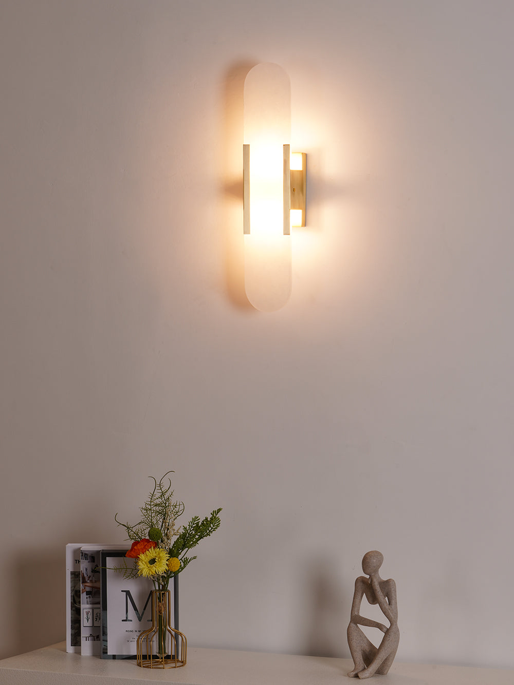Oblong Alabaster Wall Sconce - Elegant Design, Soft Ambient Lighting
